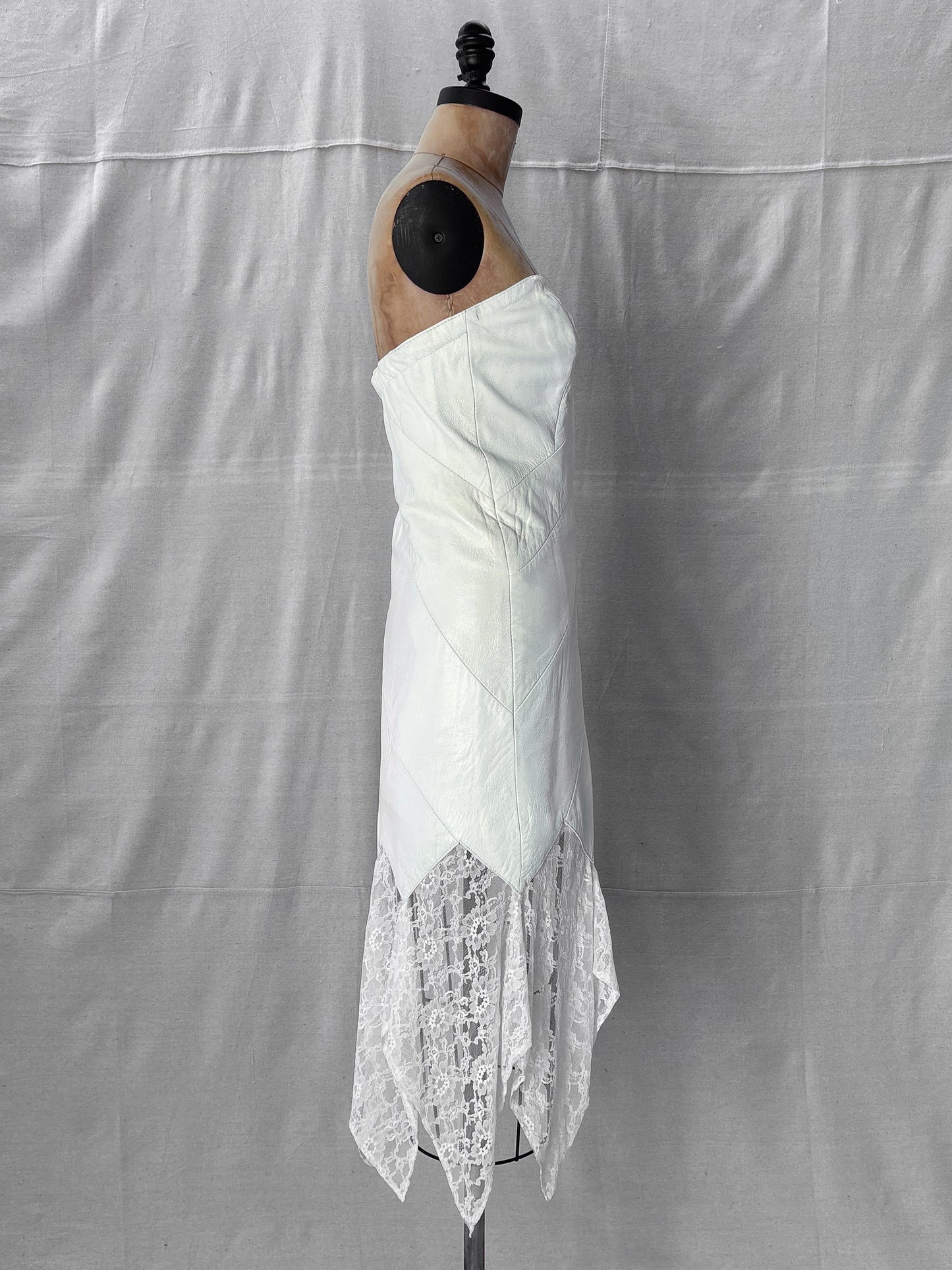 Vintage Blanc White Leather and lace dress
